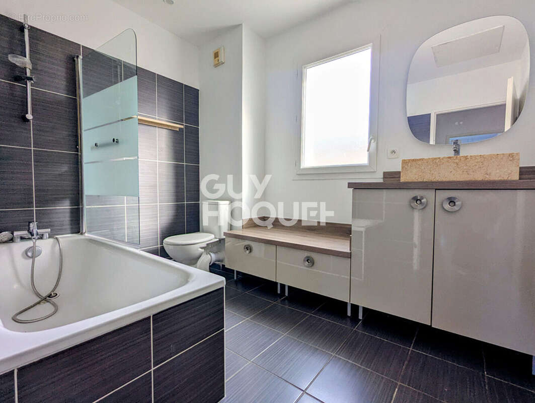 Maison à BASSUSSARRY