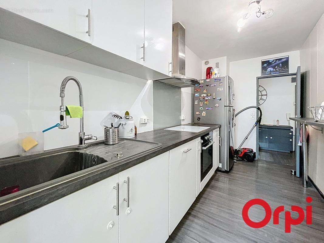 Appartement à MARSEILLE-12E