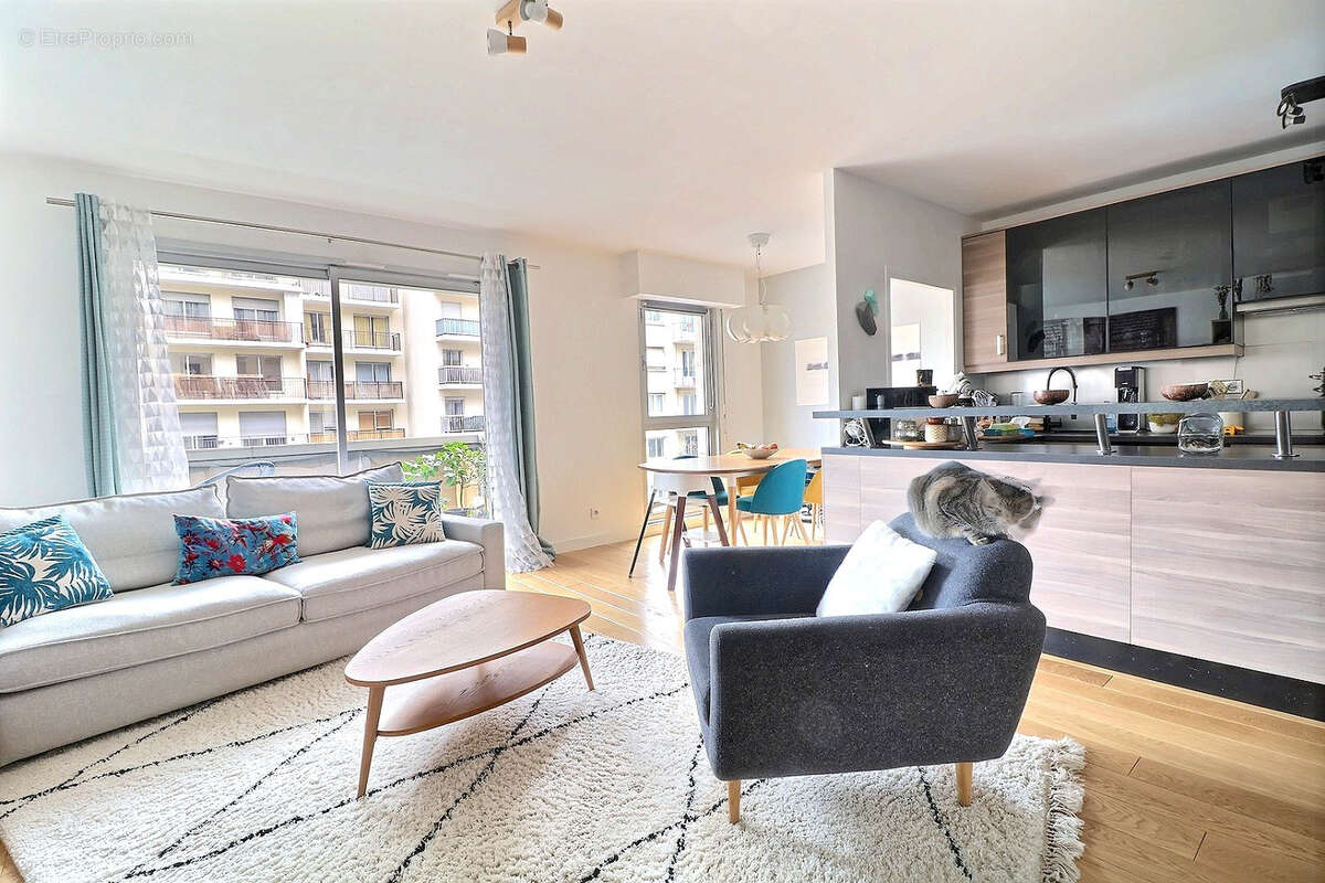 Appartement à BOULOGNE-BILLANCOURT