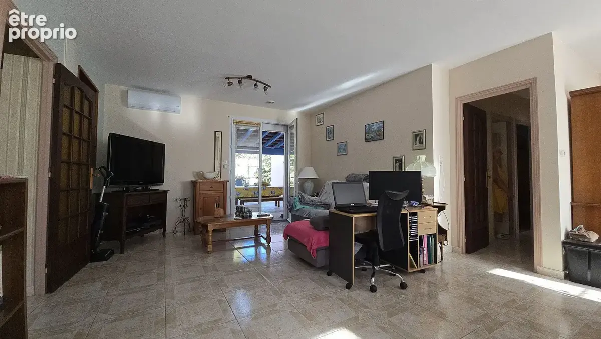 Maison 7 pièces 125 m² à vendre à Genouille (17430) - photo 3