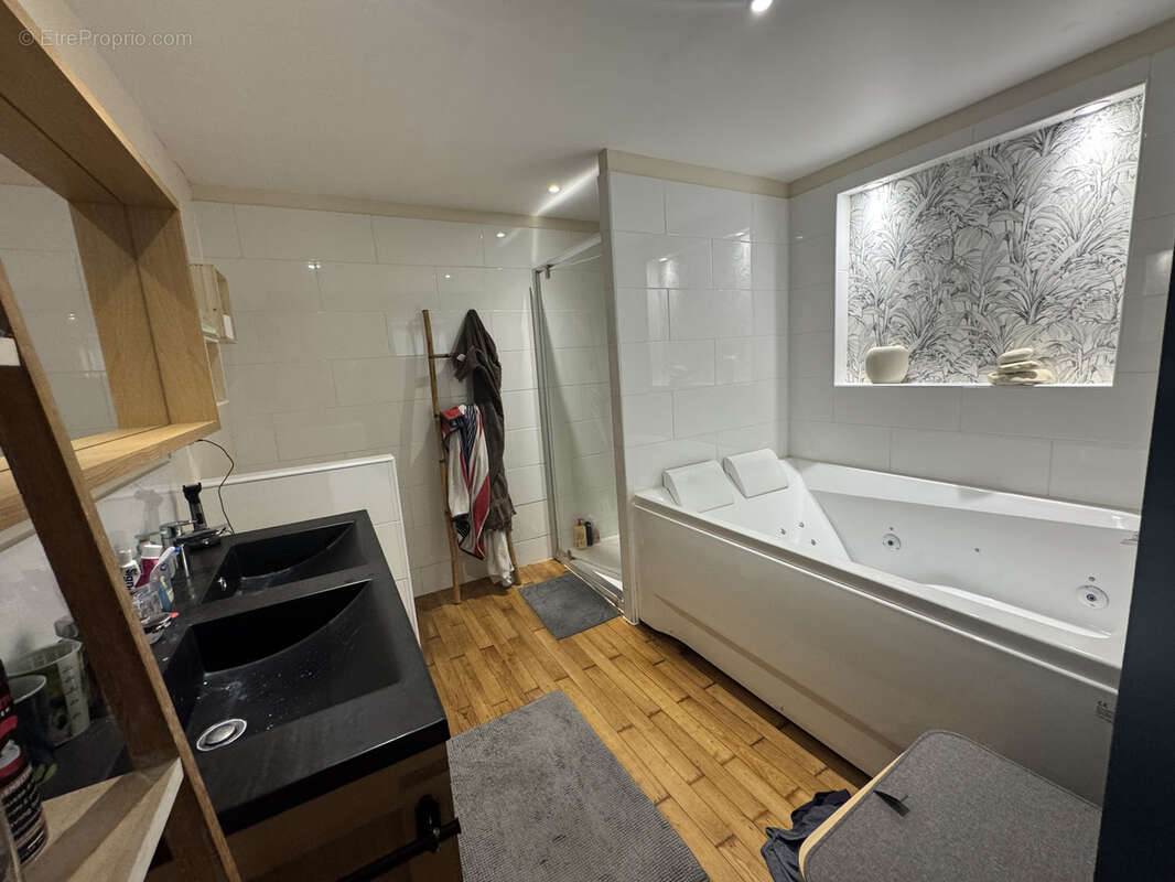 Maison à COGNAC-LA-FORET