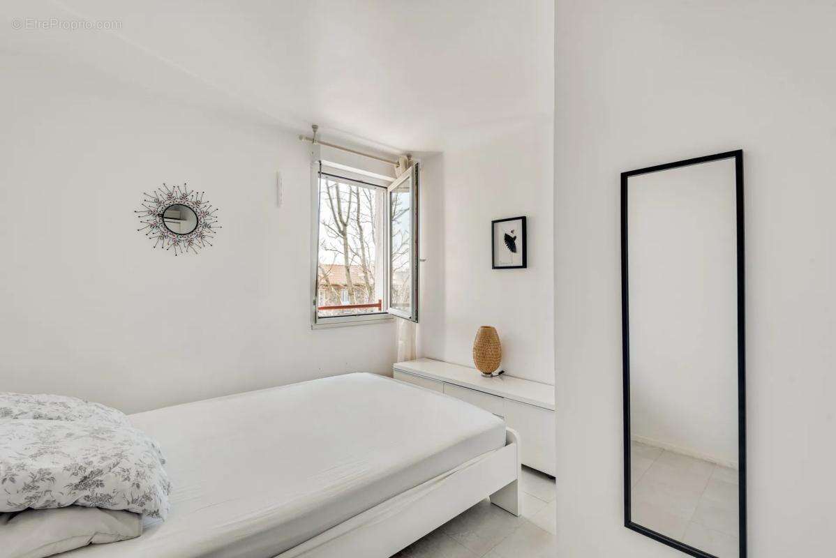 Appartement à LA COURNEUVE