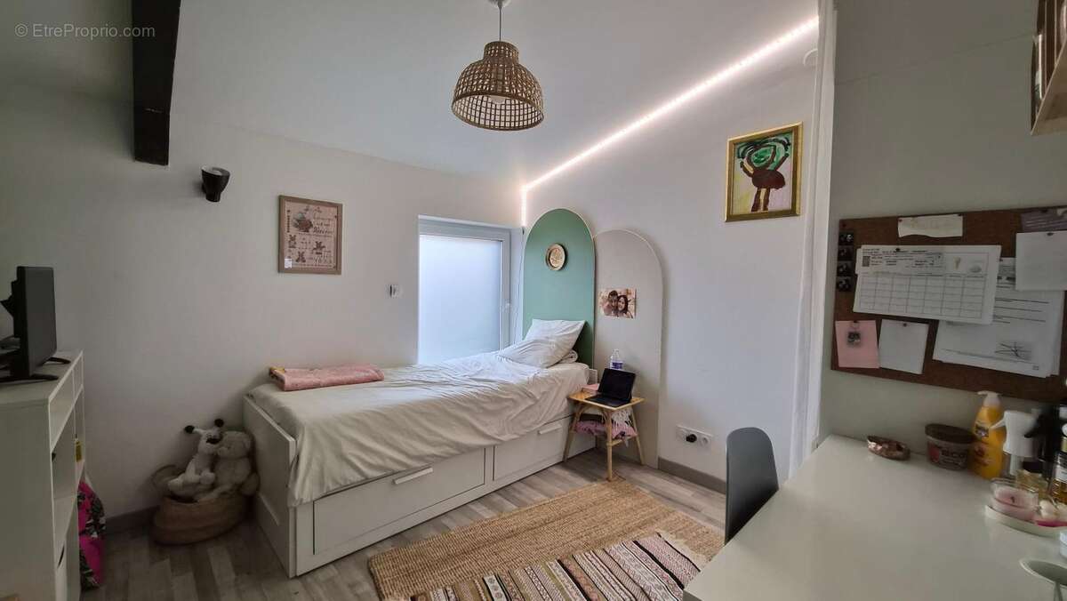 Appartement à SAINT-GERMAIN-LES-ARPAJON