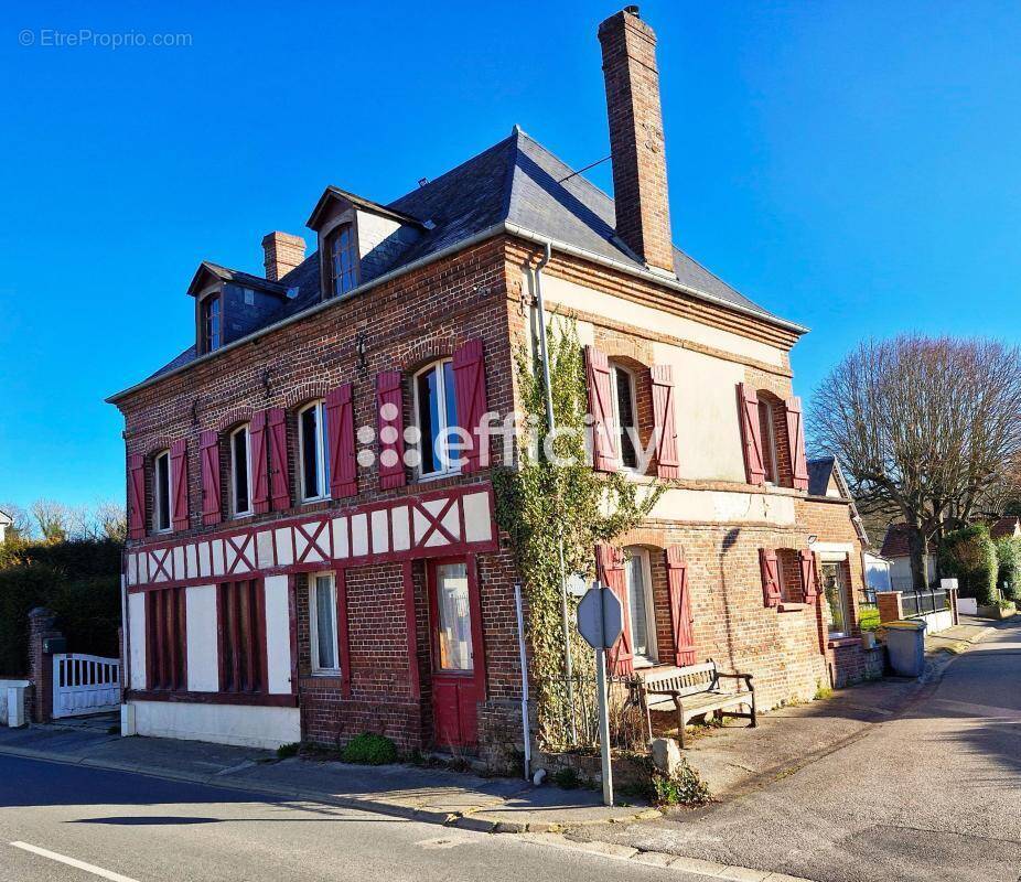 Maison à GUEURES