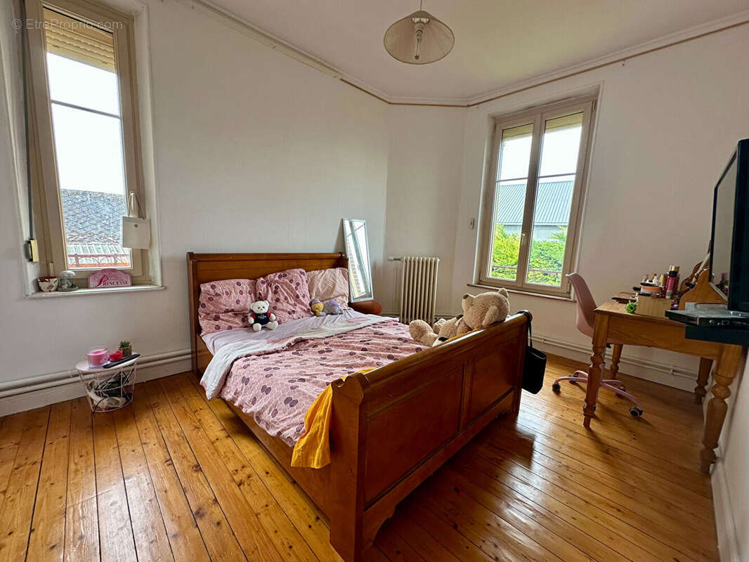 Maison à ANGUILCOURT-LE-SART