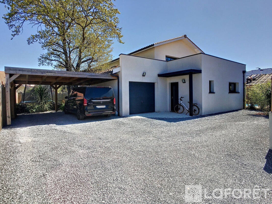 Maison à GUJAN-MESTRAS