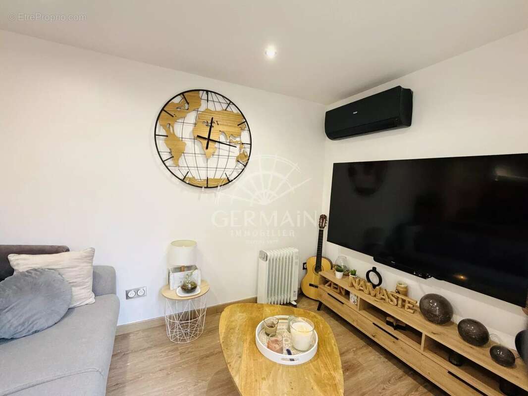 Maison à L'ISLE-SUR-LA-SORGUE