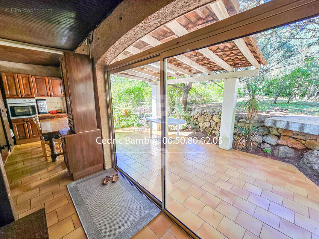 Maison à SAINT-MAXIMIN-LA-SAINTE-BAUME