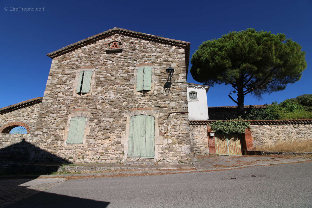 Maison à ROUSSON