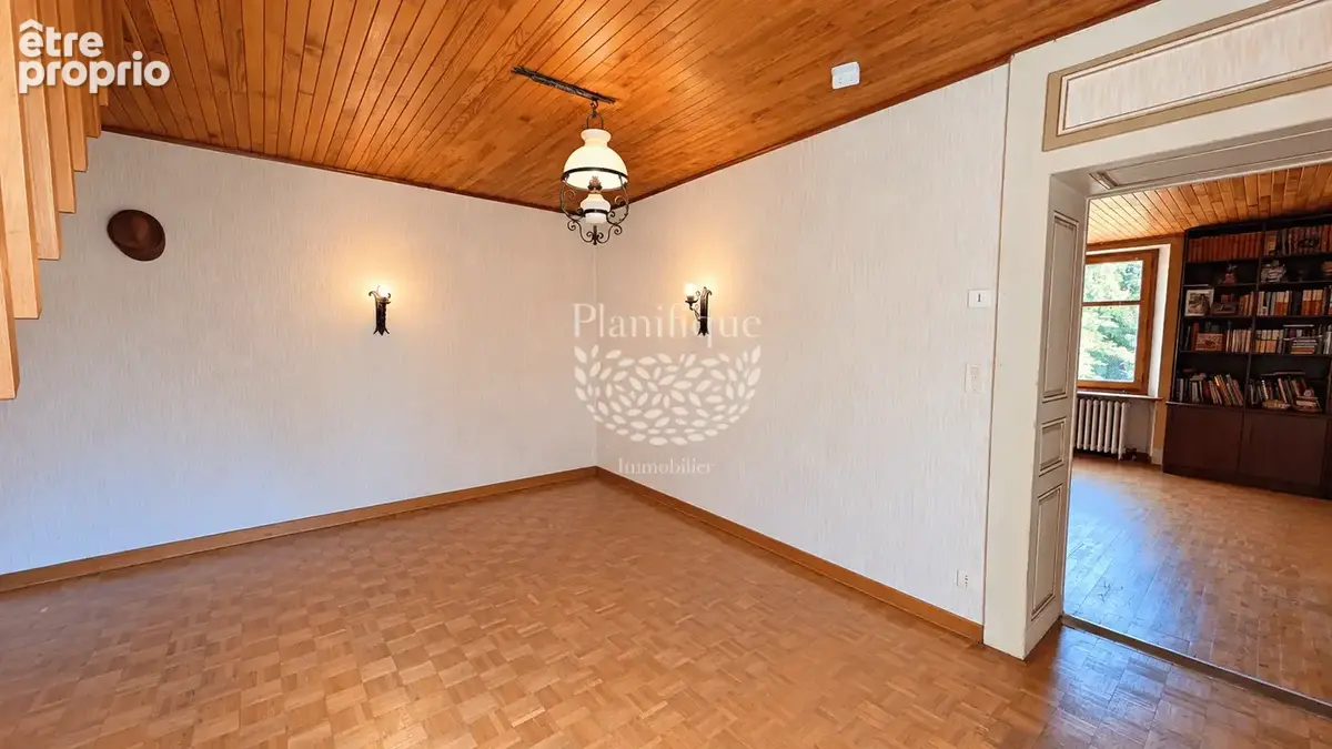 Ferme mitoyenne exposée plein sud de 130 m2 habitables et 292 m2 au sol avec terrain de 710 m2 à Bons-en-Chabl - photo 6