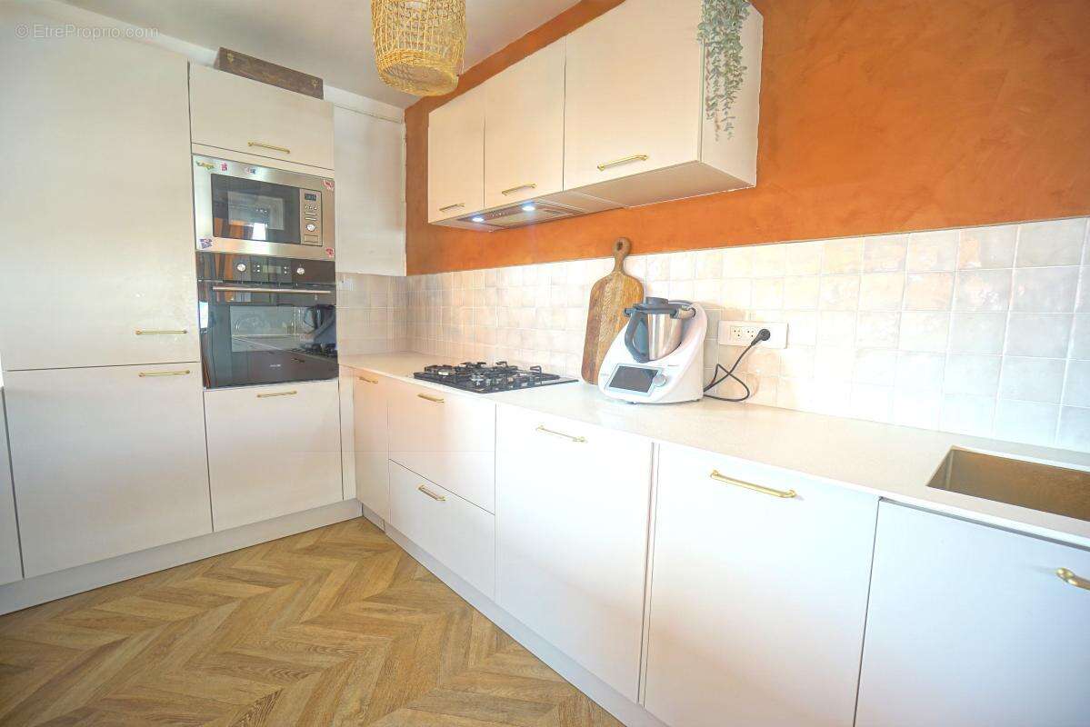 Appartement à LE CANNET
