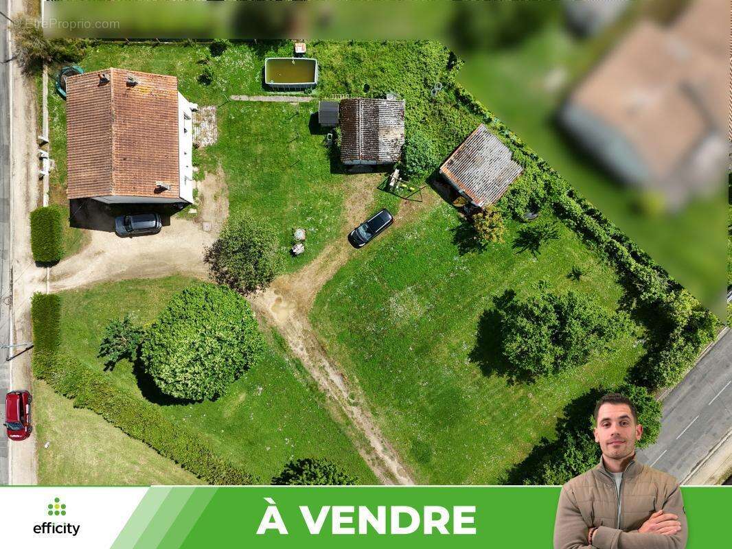 Maison 101 m² à Lezay  - photo 15