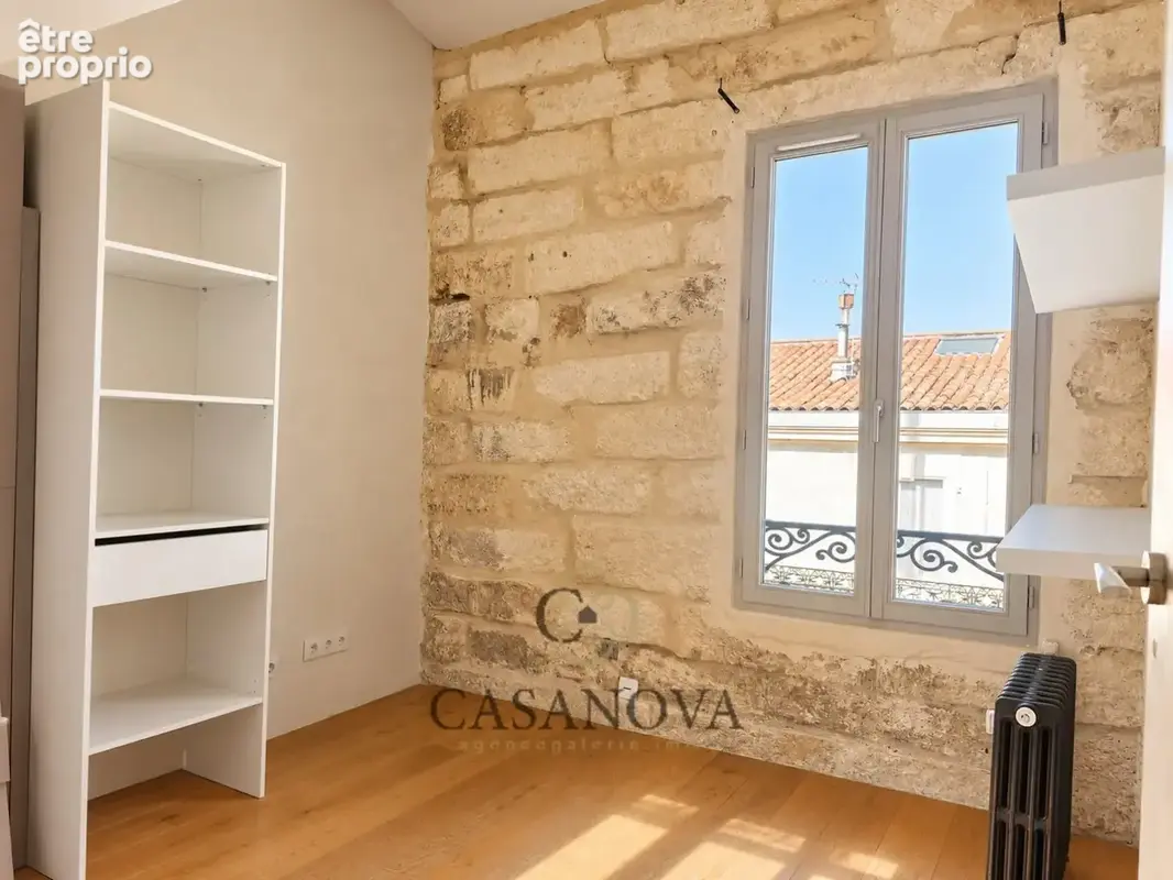 Montpellier Beaux Arts. Loft de 87m² en dernier étage avec garage. - photo 7