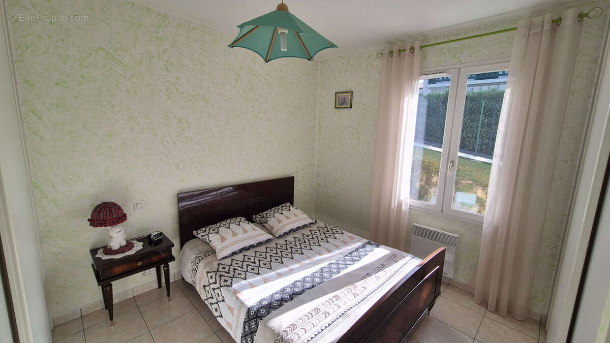 Maison Saint Pee Sur Nivelle 4 pièce(s) 90 m2 - photo 4