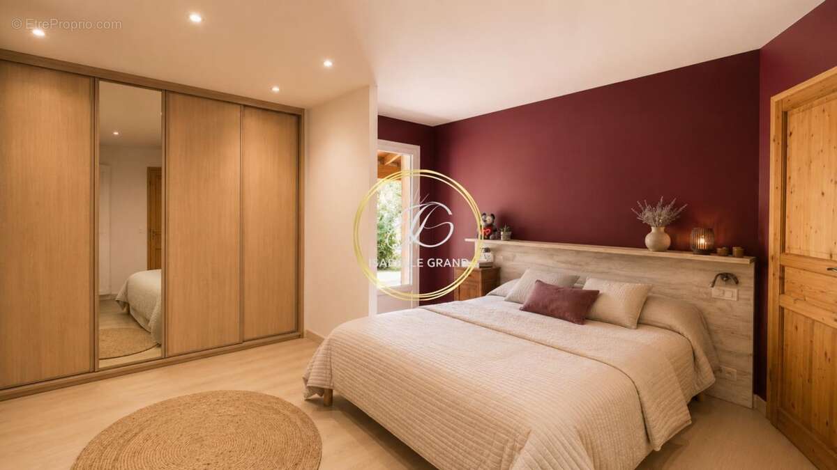 Maison 183 m² à Prades  - photo 9