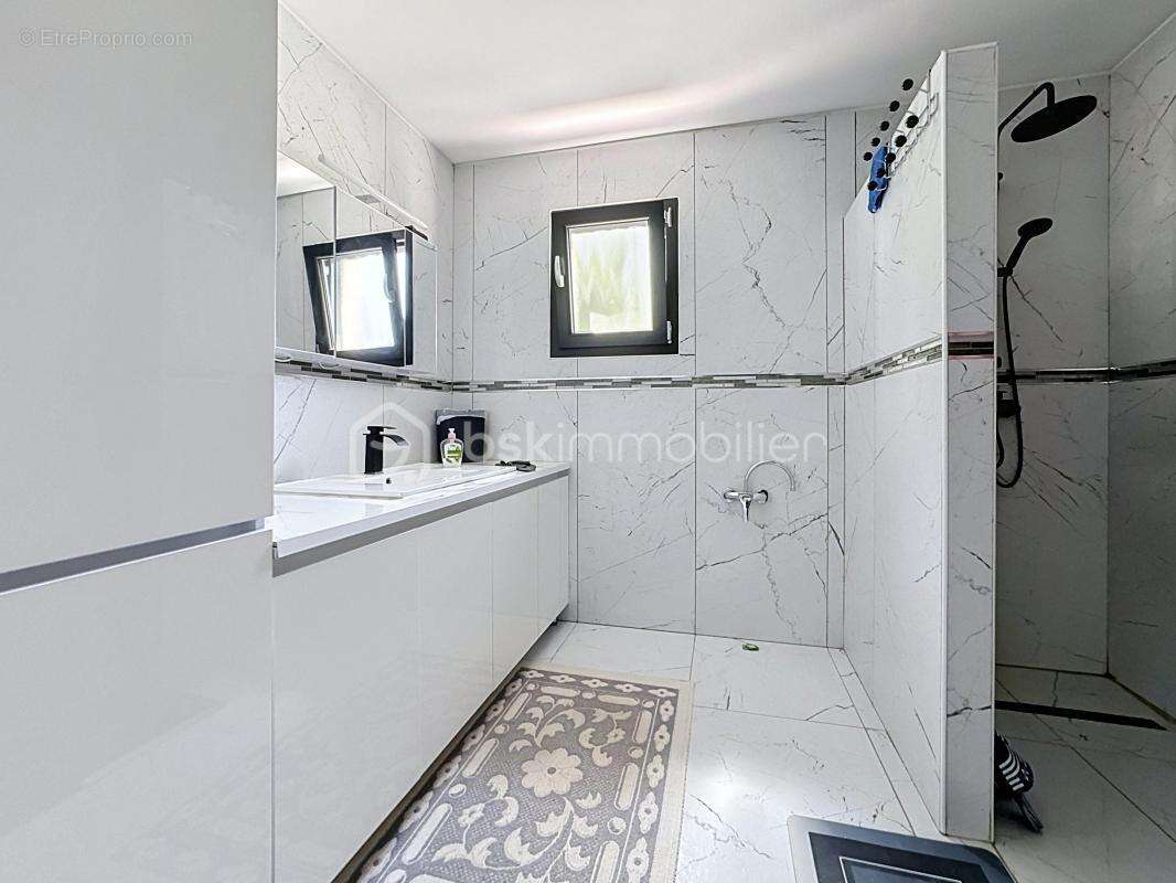 Jolie maison de plain pied récente (2023) - photo 8