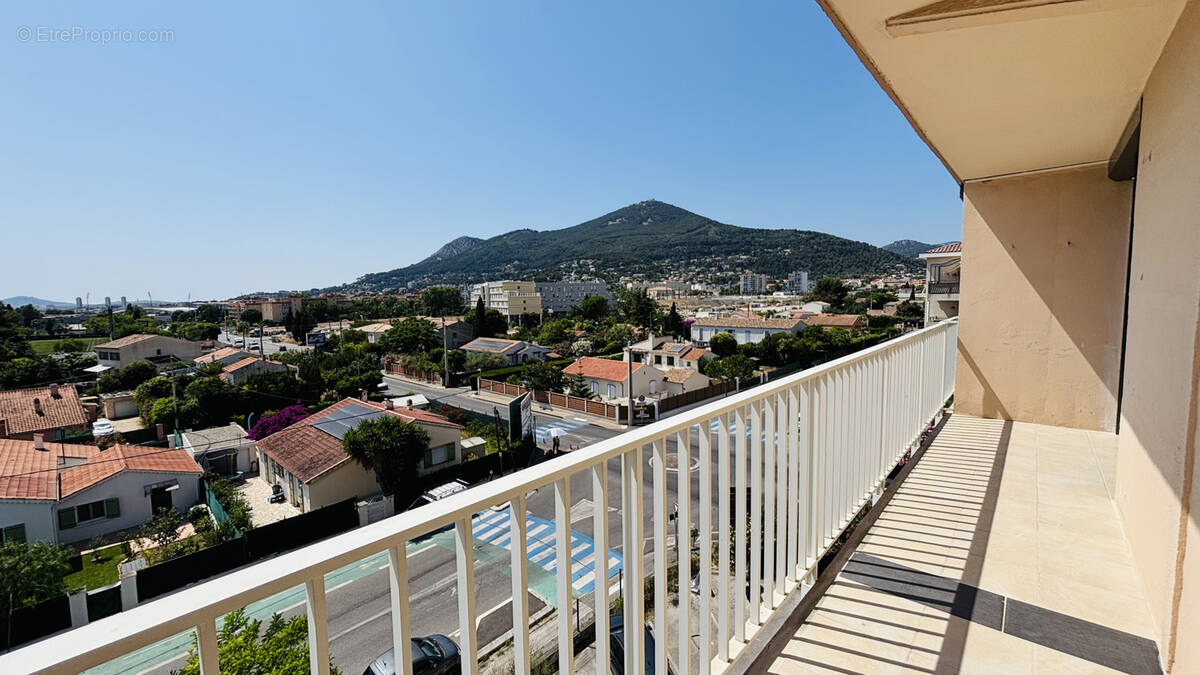 Appartement à LA VALETTE-DU-VAR