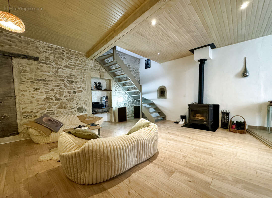 Appartement à NIMES