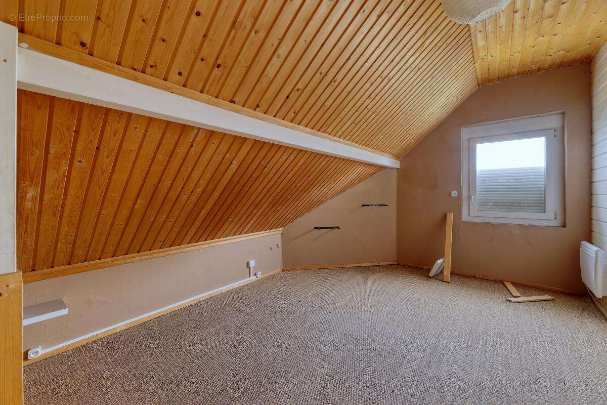 Maison à LA GACILLY