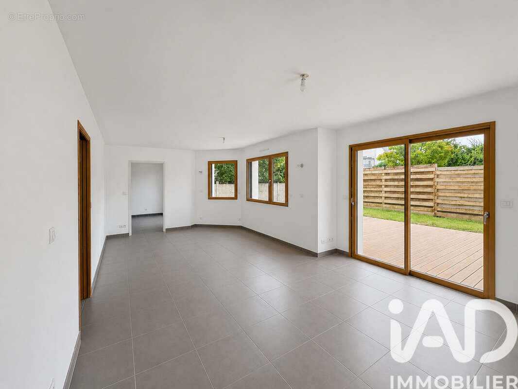 Maison 131 m² à Locmiquelic  - photo 5