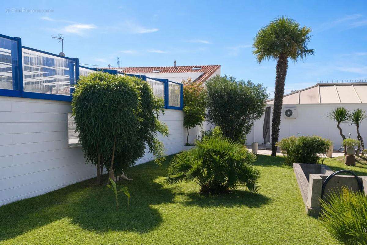 Maison d'exception de 307 m² avec piscine - photo 23