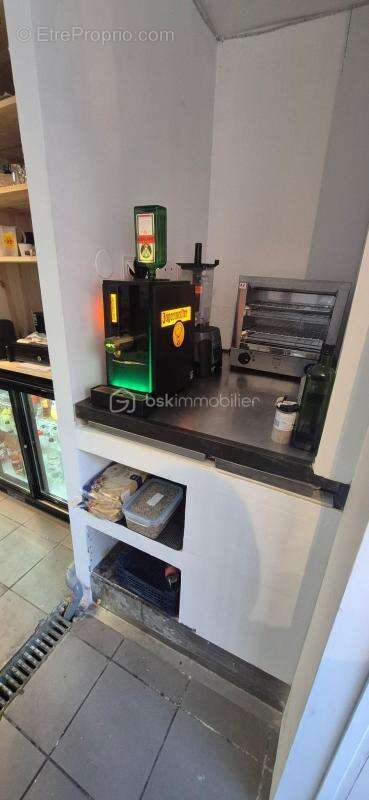 Bar 57 m2 avec terrasse - photo 8