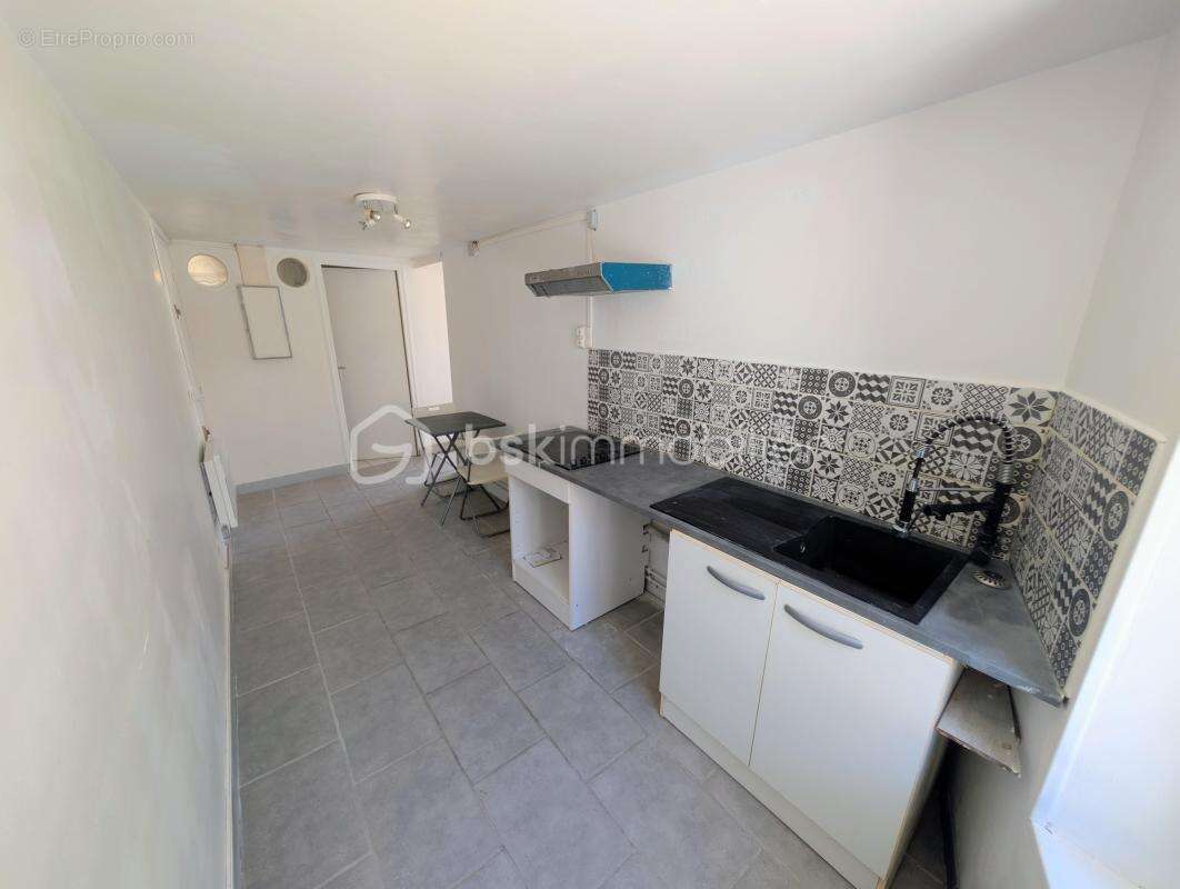 Appartement à QUINCY-VOISINS
