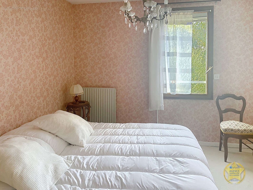 Maison à LES ANGLES