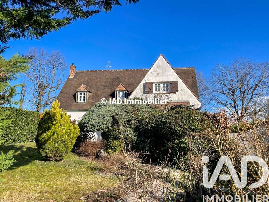 Photo 3 - Maison à SAINTE-GENEVIEVE-DES-BOIS