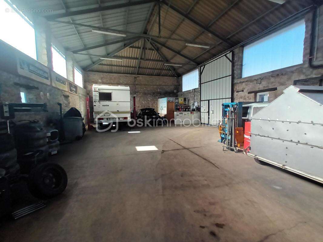 Commerce à LA BASTIDE-DE-SEROU