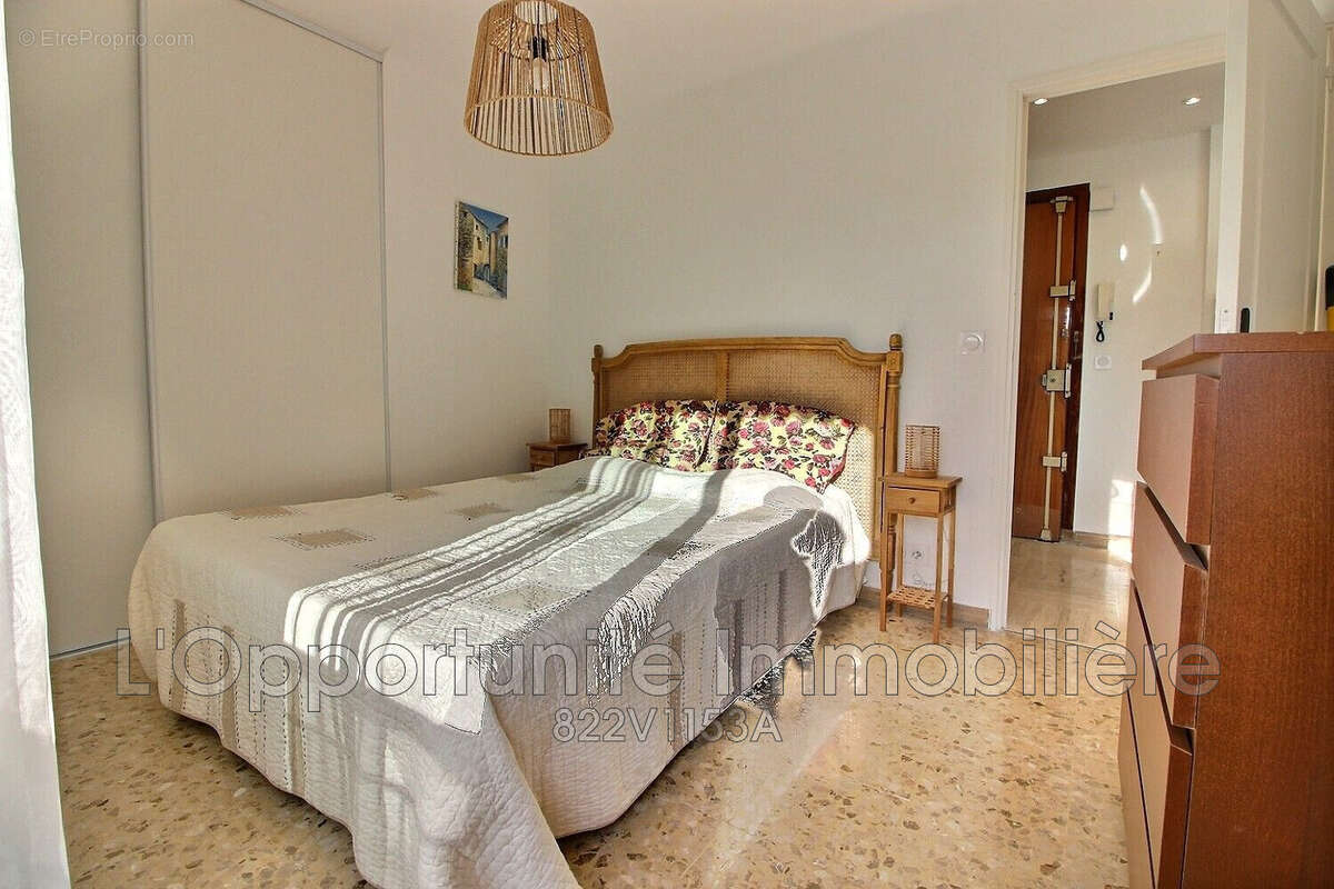 Appartement à LE CANNET