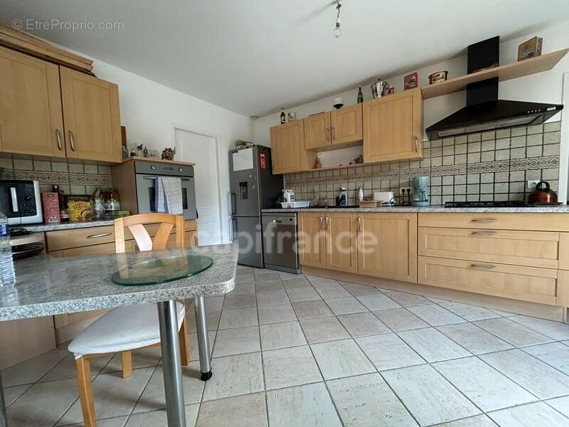 Maison à vendre 10 pièces VAUNAC (24)170m² sur 5160m² de terrain - photo 7