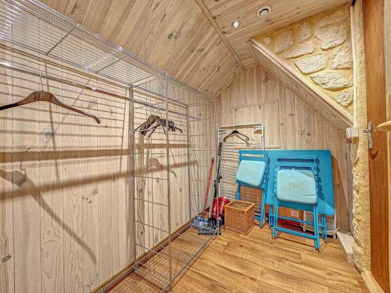 Maison 34 m² à Les Aires  - photo 8