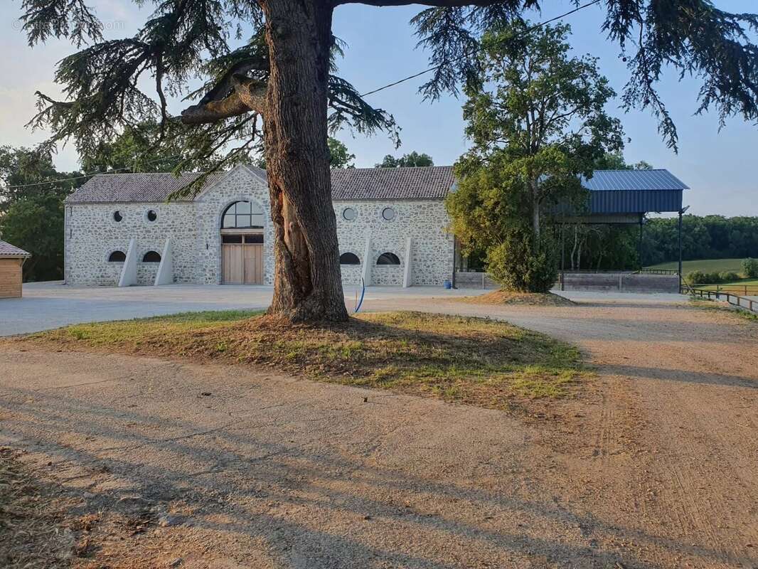 Maison à SAINT-VINCENT-DE-LAMONTJOIE