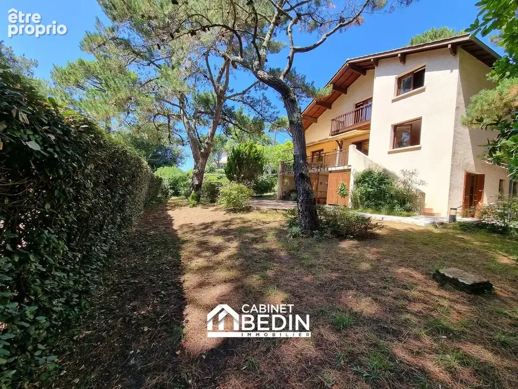 Maison à LE BOUSCAT