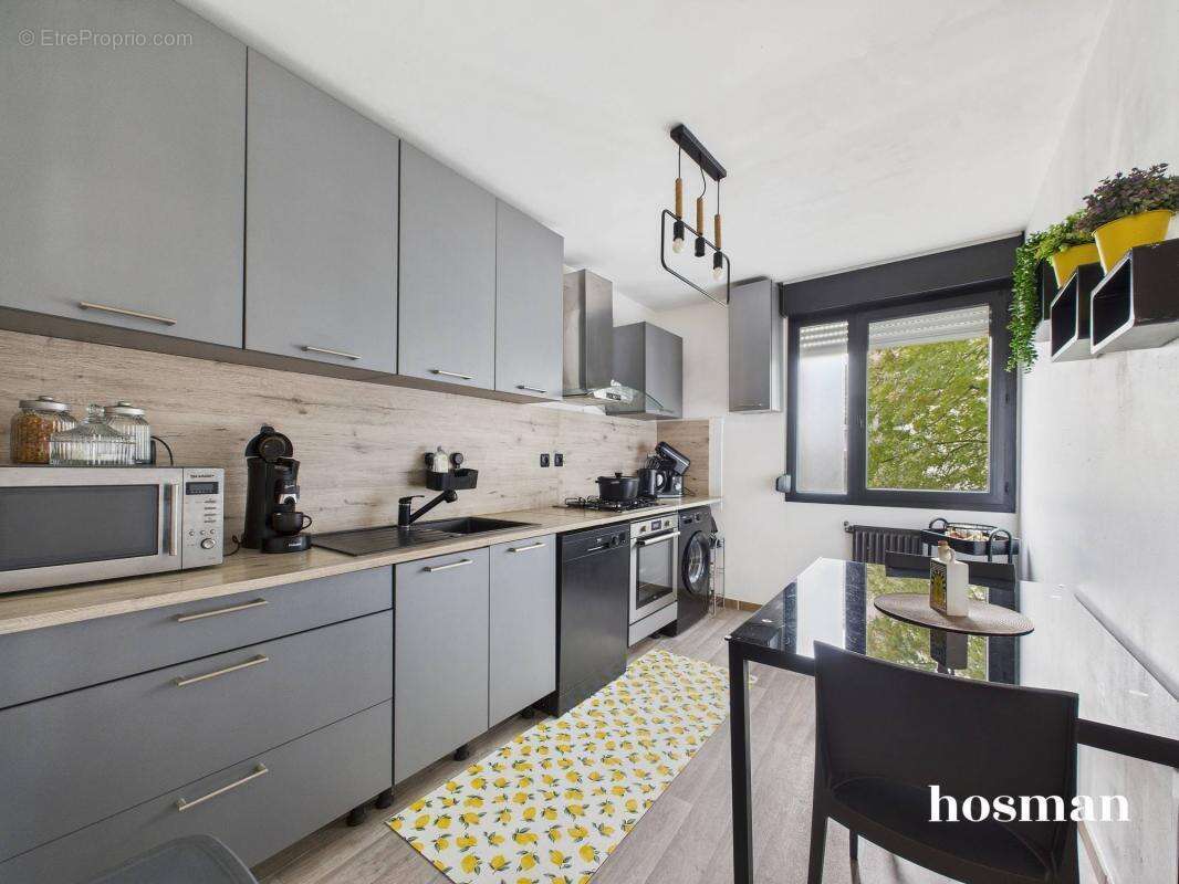Appartement à LYON-8E