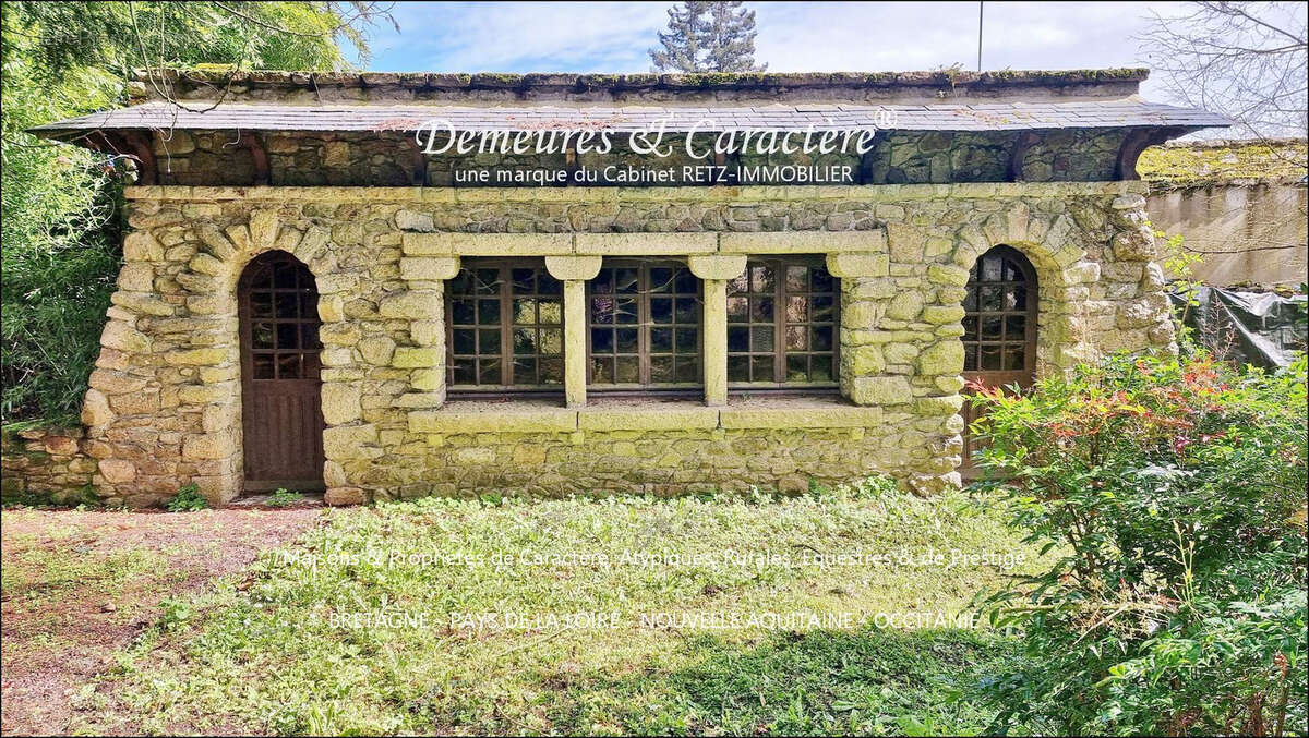 Grande demeure bourgeoise centre bourg, dépendances, accès rivière - photo 36