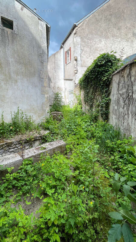 Maison à POUILLY-SUR-LOIRE