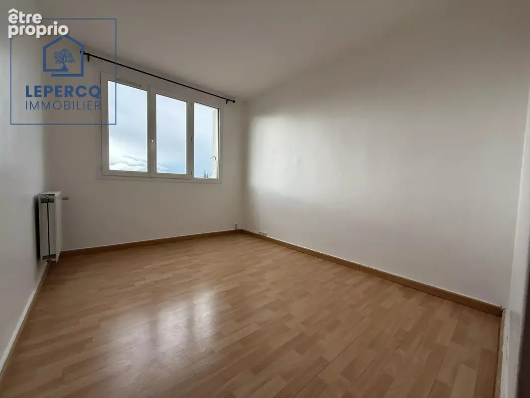 Appartement F4 - proche de la Gare - photo 6