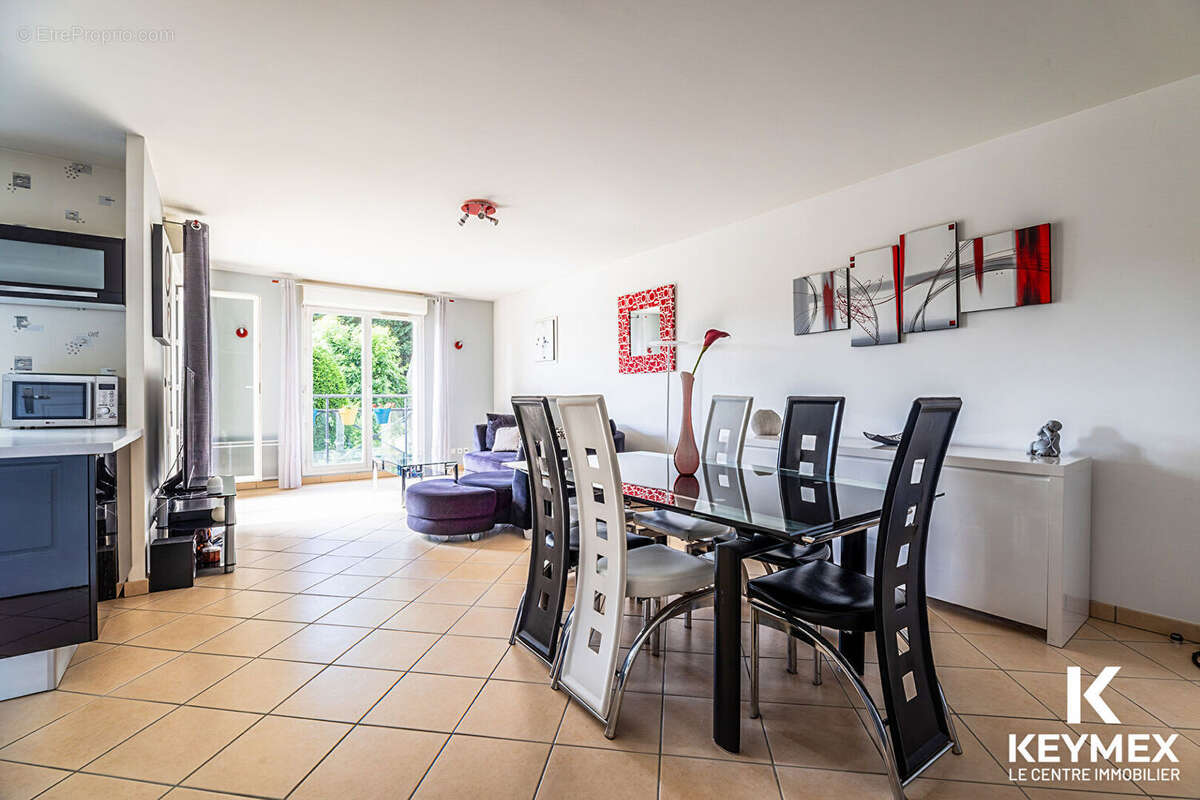 Appartement à LE MESNIL-EN-THELLE
