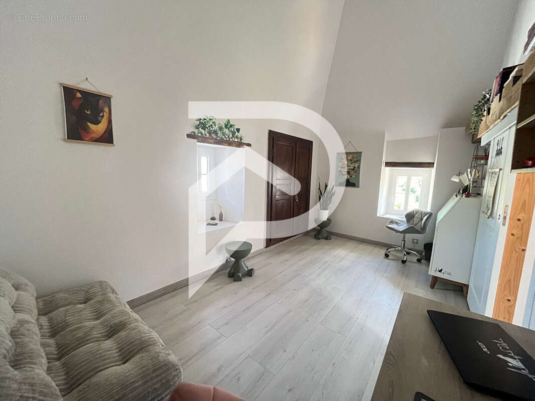Maison à TARDETS-SORHOLUS