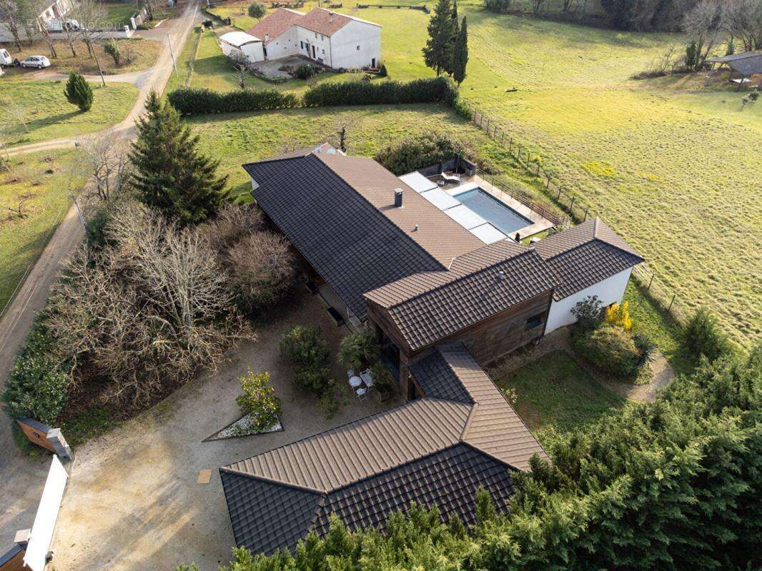 Maison à AURIAC-DU-PERIGORD