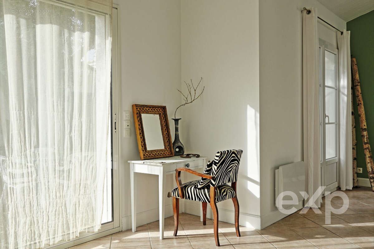 Salon 2