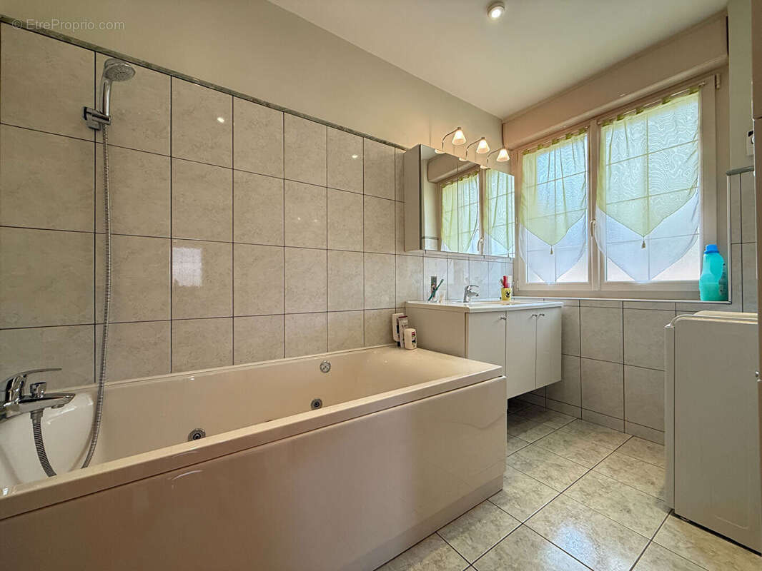 Maison à MANONVILLER