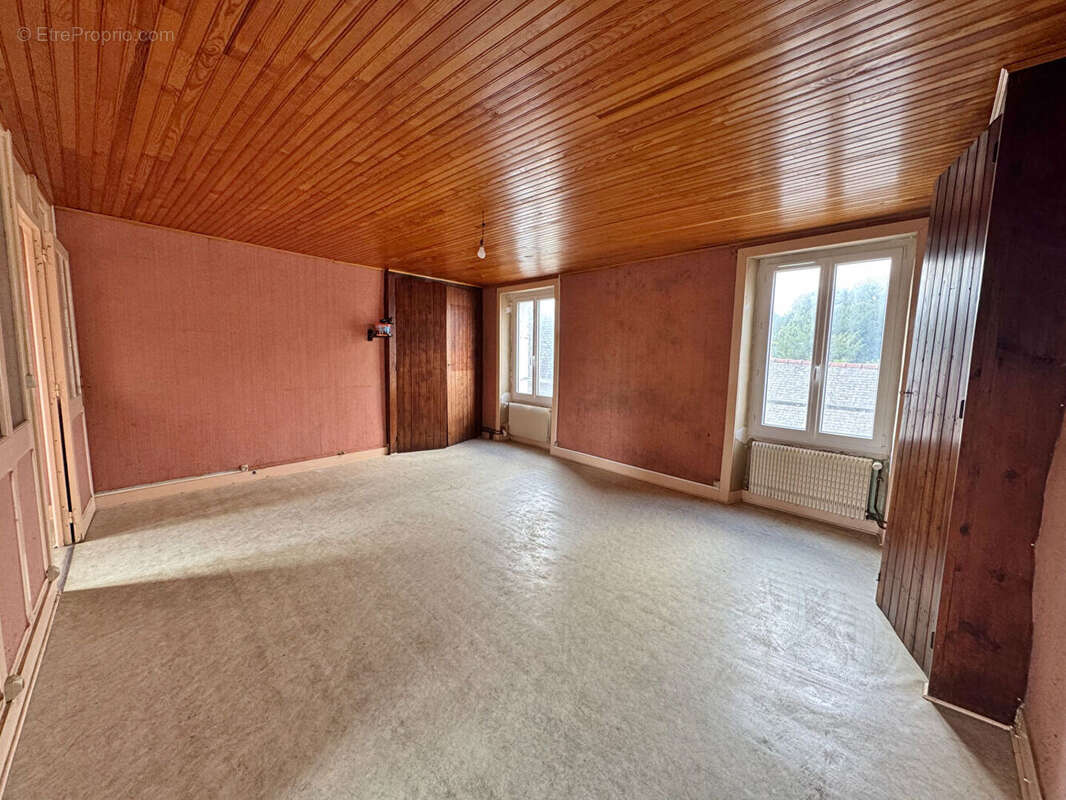 Appartement à BRICQUEBEC