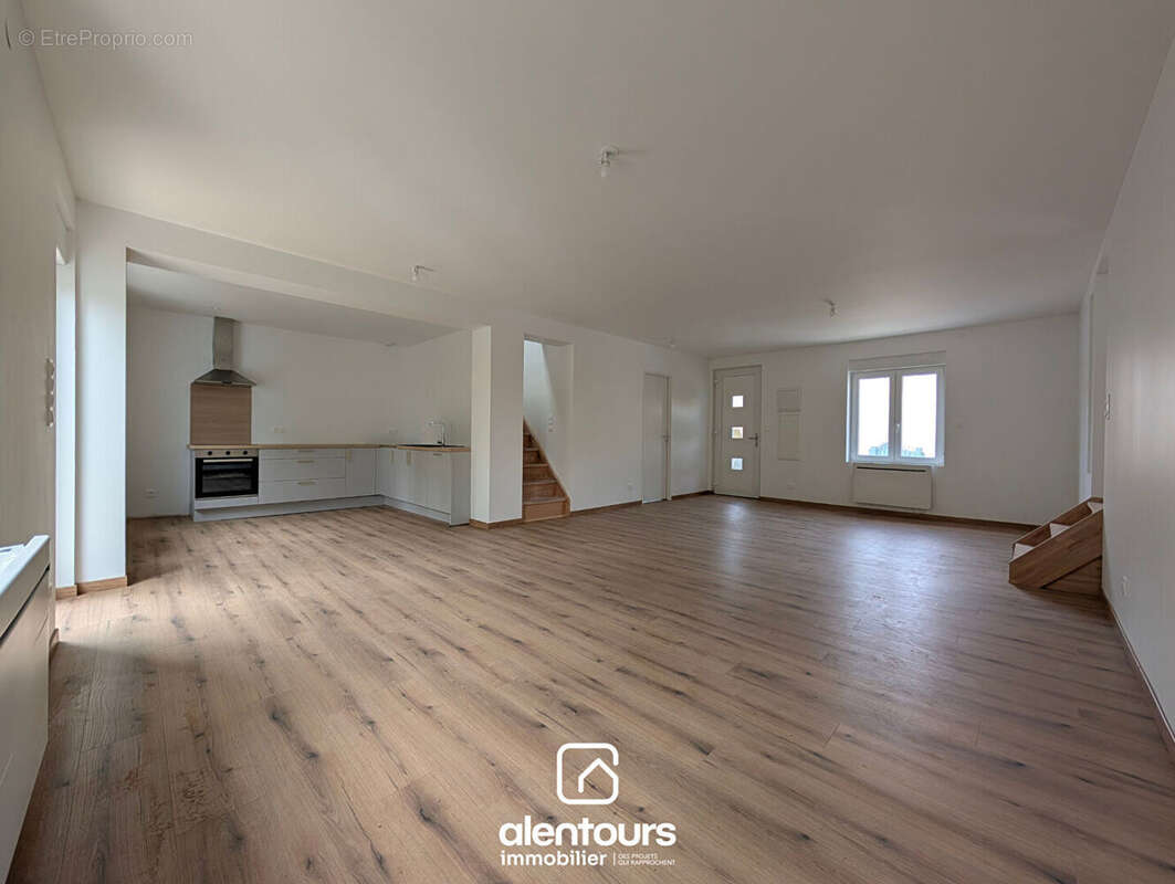 Maison 5 pièce(s) - photo 2