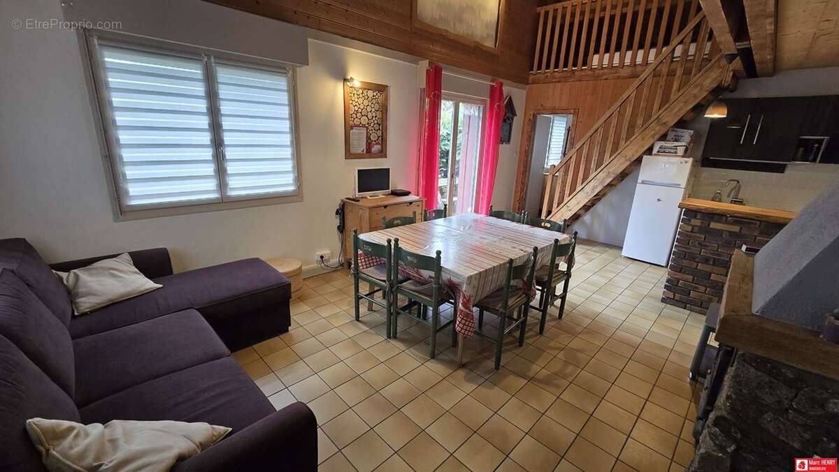 Appartement à LA BRESSE