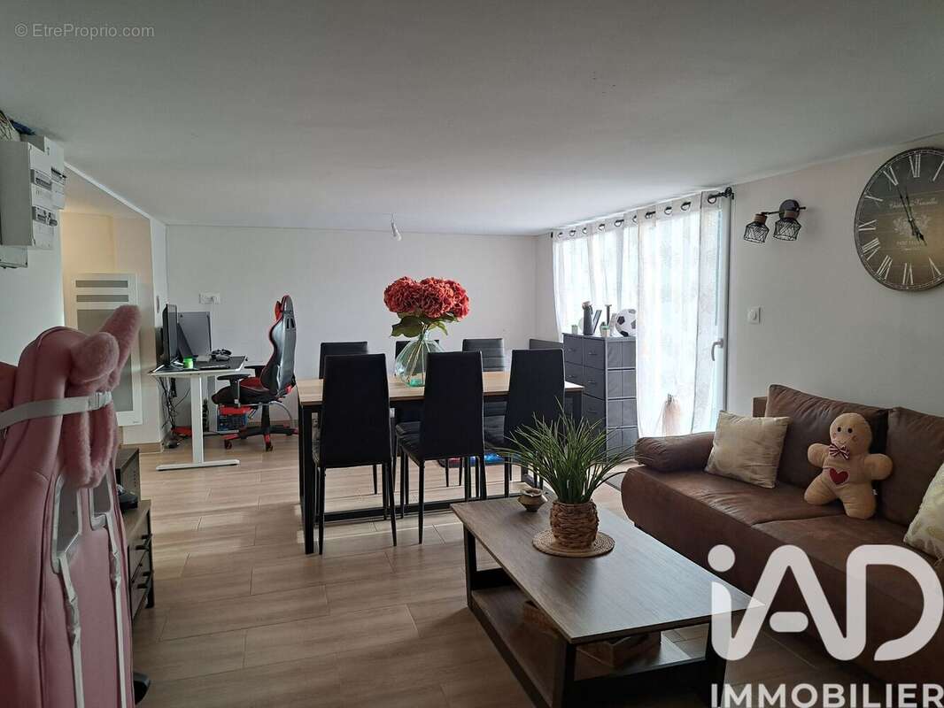 Maison 133 m² à Annebault  - photo 2