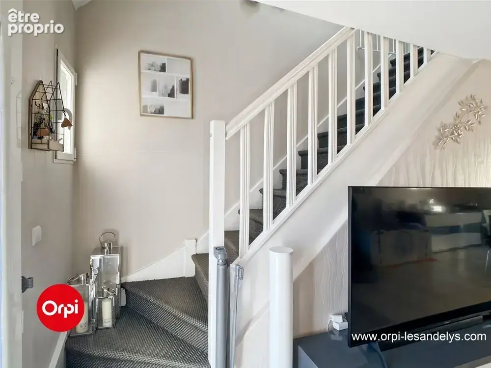 Maison avec sous sol - Centre Ville Les Andelys - 3 chambres -proche commerces 85 m² - photo 9