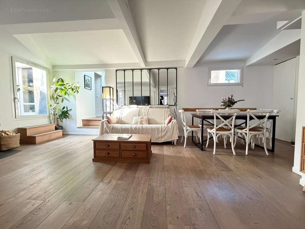 Appartement à ASNIERES-SUR-SEINE